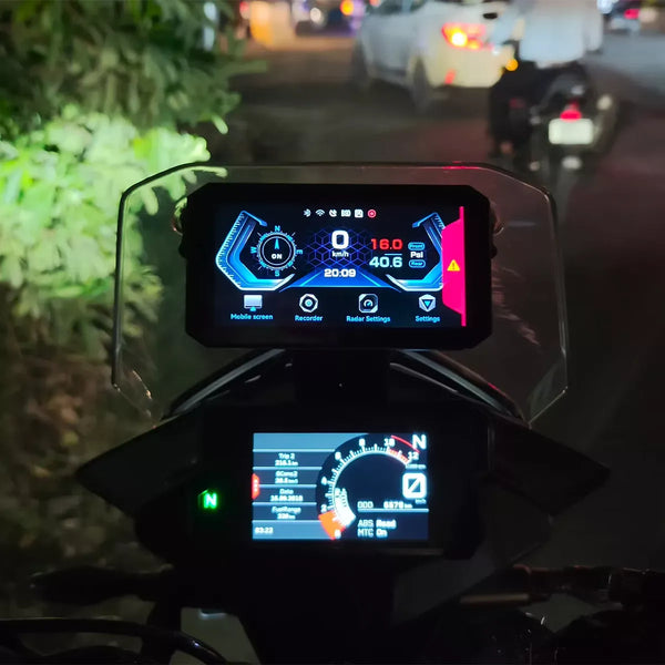 BX – Motor CarPlay Scherm met Dual Dashcam + BSD Dodehoekdetectie | IP68 | TPMS